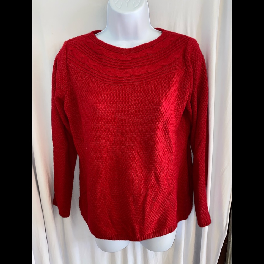 🎉HOST PICK 🎉 Croft & Barrow Red Sweater